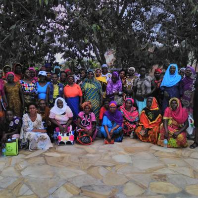 377 2000x1500 800x600